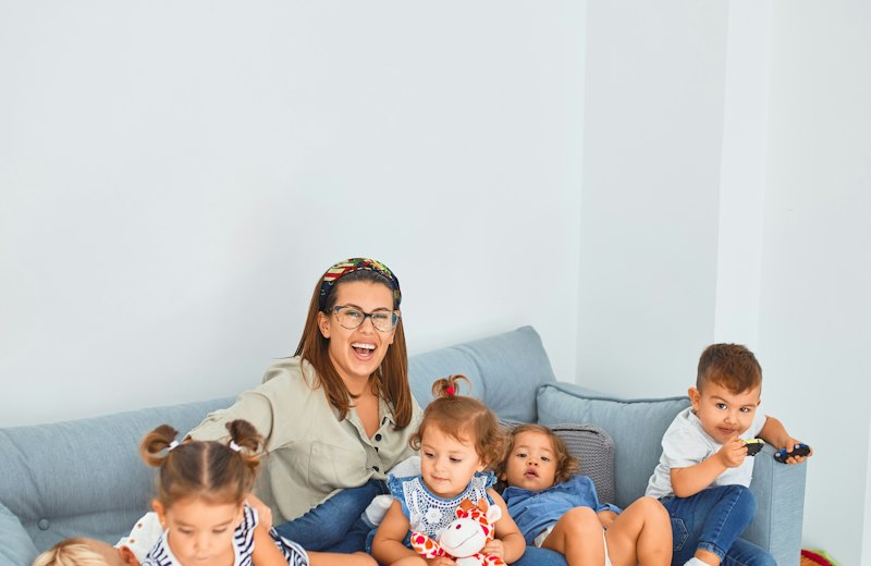 软装消费升级 布艺沙发清洁服务需求持续攀升